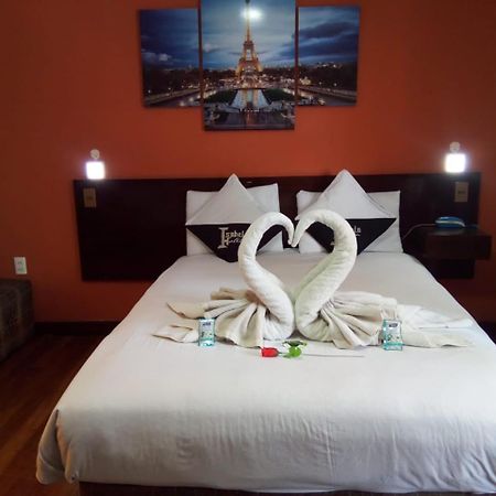 Isabela Hotel ラパス エクステリア 写真