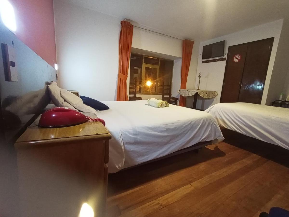 Isabela Hotel ラパス エクステリア 写真