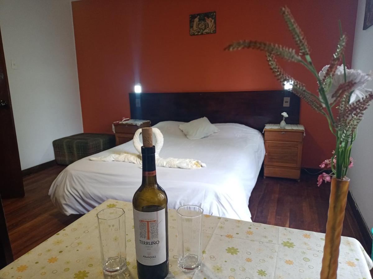 Isabela Hotel ラパス エクステリア 写真